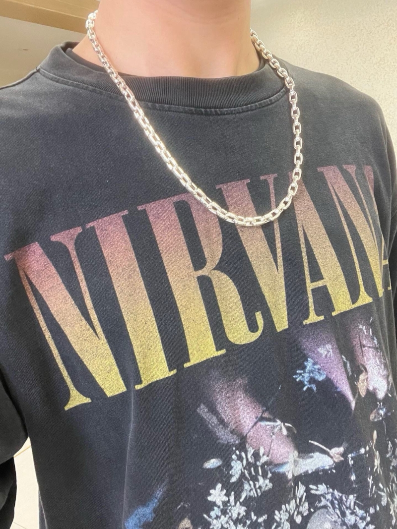 H**me5 necklaces